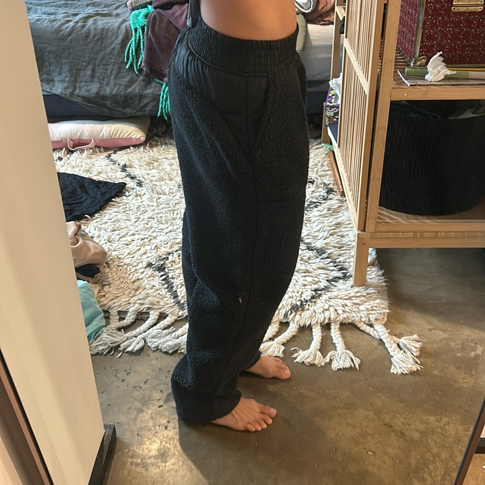 Columbia fuzzy sweat pants